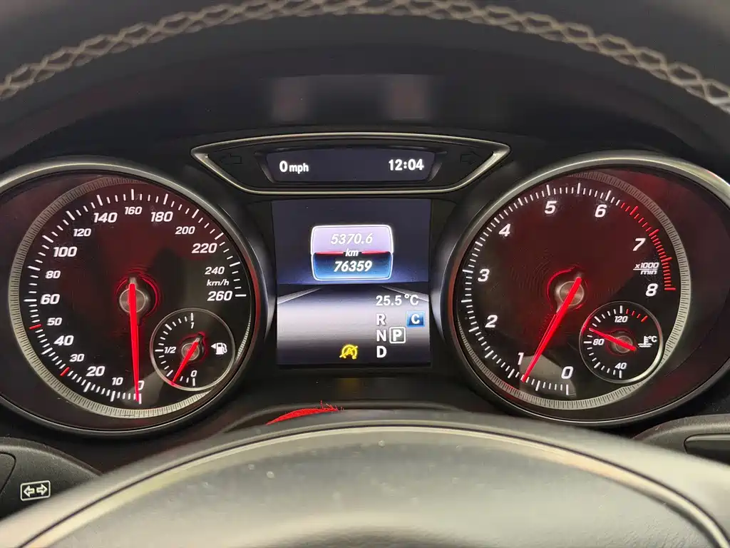 Mercedes-Benz GLA 2017 — фото 17