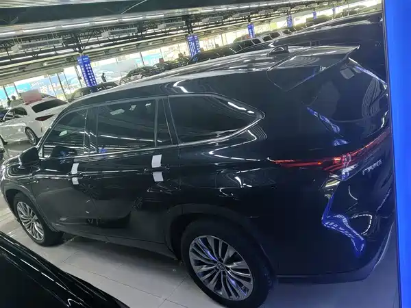 Toyota Highlander 2022