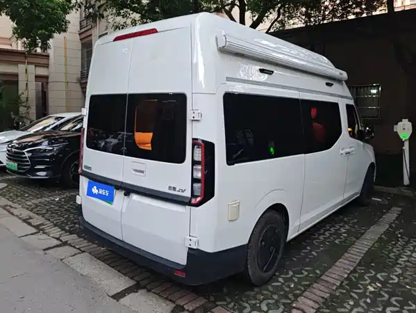 Farizon Super VAN 2025