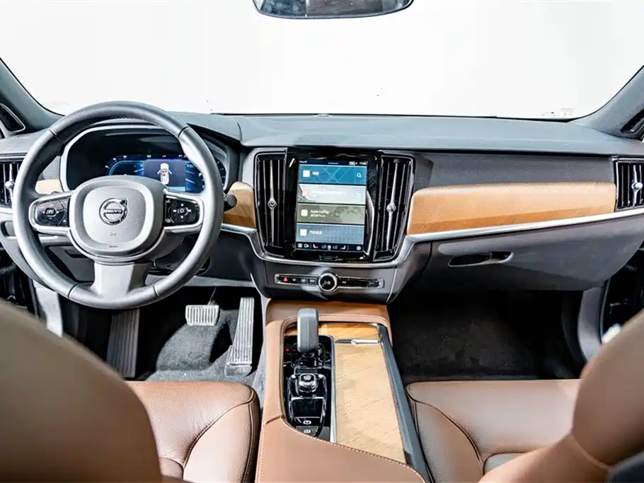 Volvo S90 2025 — фото 13