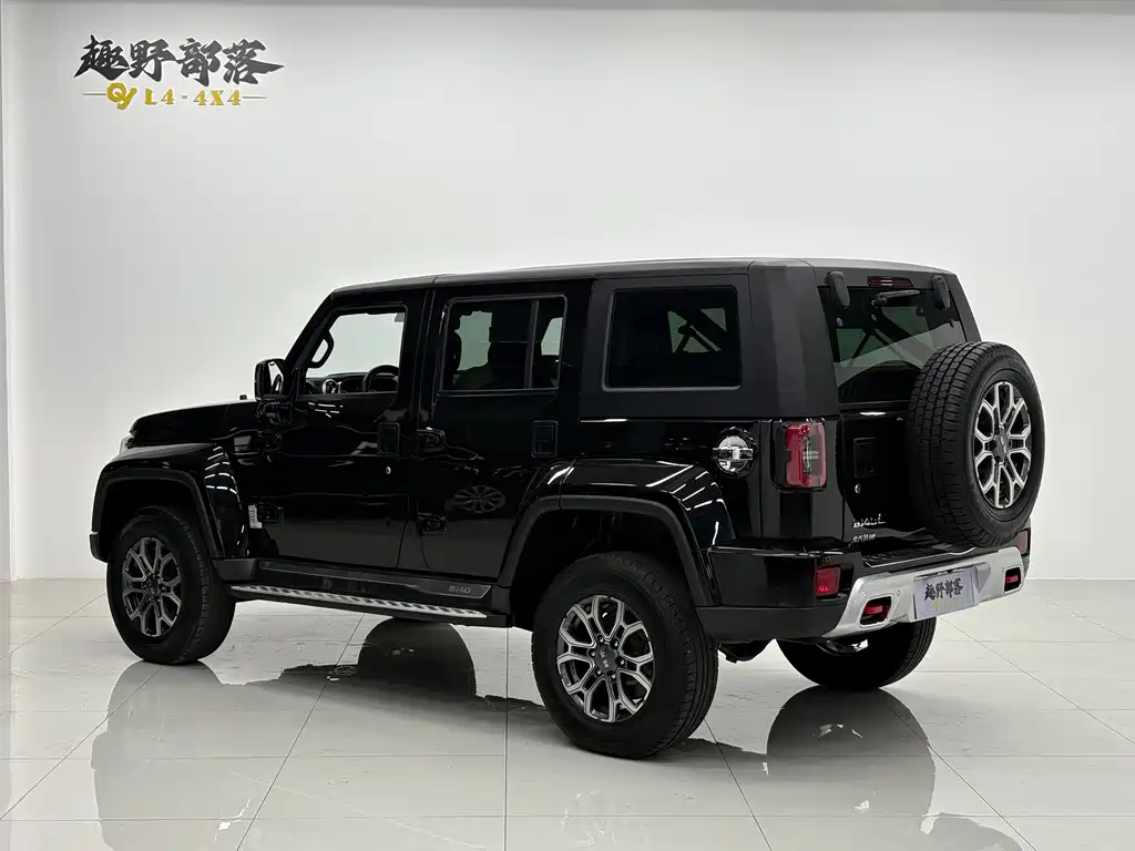 BAIC BJ40 2022 — фото 14