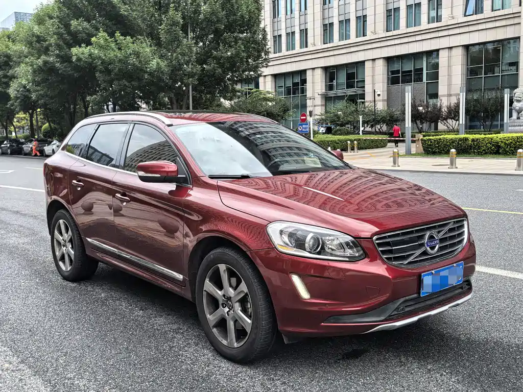 Volvo XC60 2015 — фото 7
