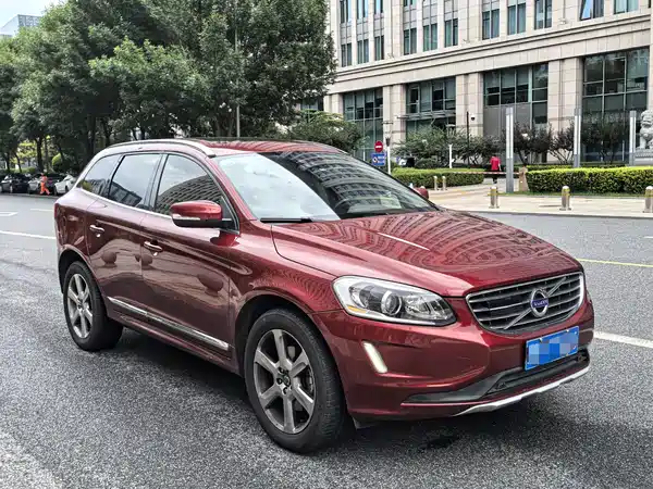 Volvo XC60 2015