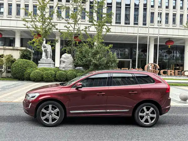 Volvo XC60 2015