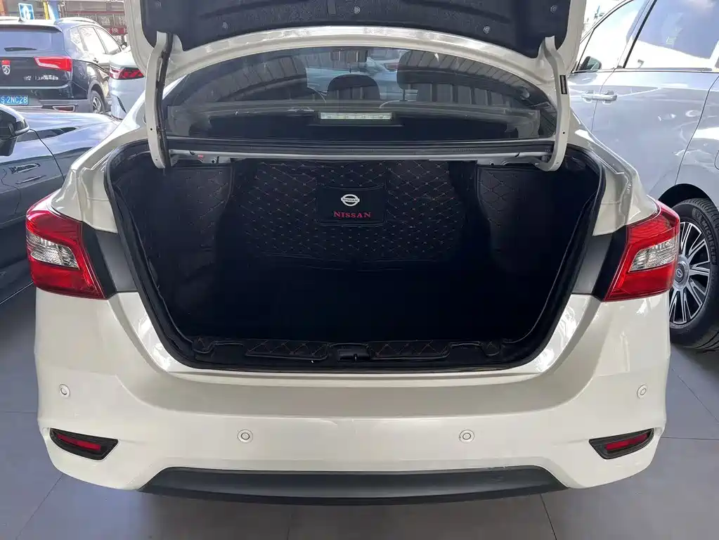 Nissan Sylphy 2022 — фото 16