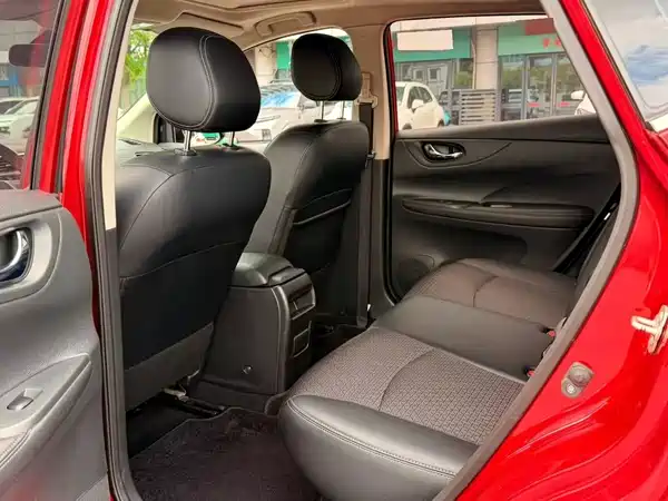 Nissan Tiida 2019