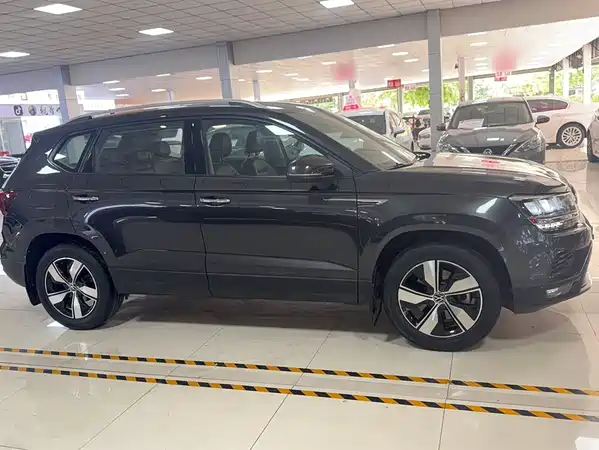 Volkswagen Tharu 2021