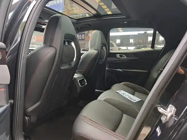 Lynk & Co 03 2019