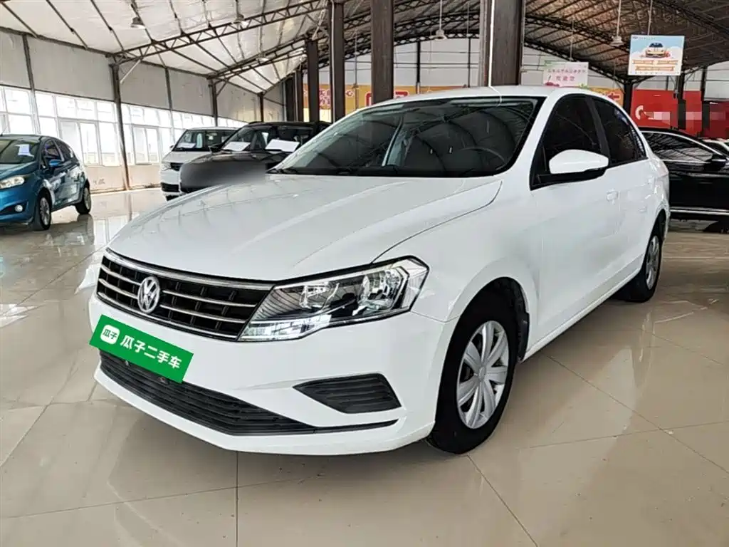 Volkswagen Jetta 2018 — фото 2
