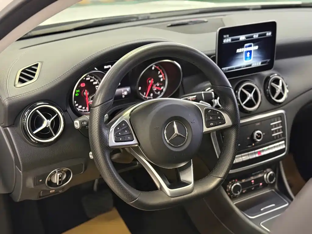 Mercedes-Benz GLA 2019 — фото 12