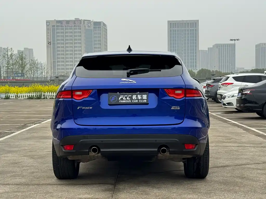 Jaguar F-PACE 2020 — фото 7