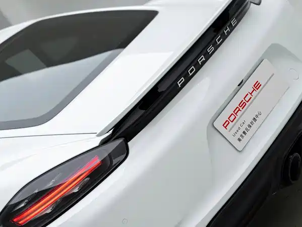 Porsche 718 2017