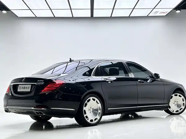Mercedes-Benz Maybach S-Class 2015