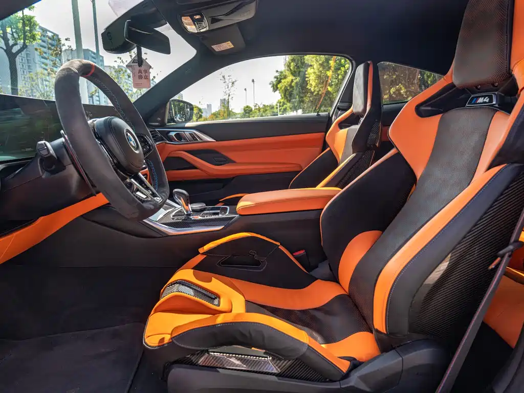 BMW M4 2024 — фото 10