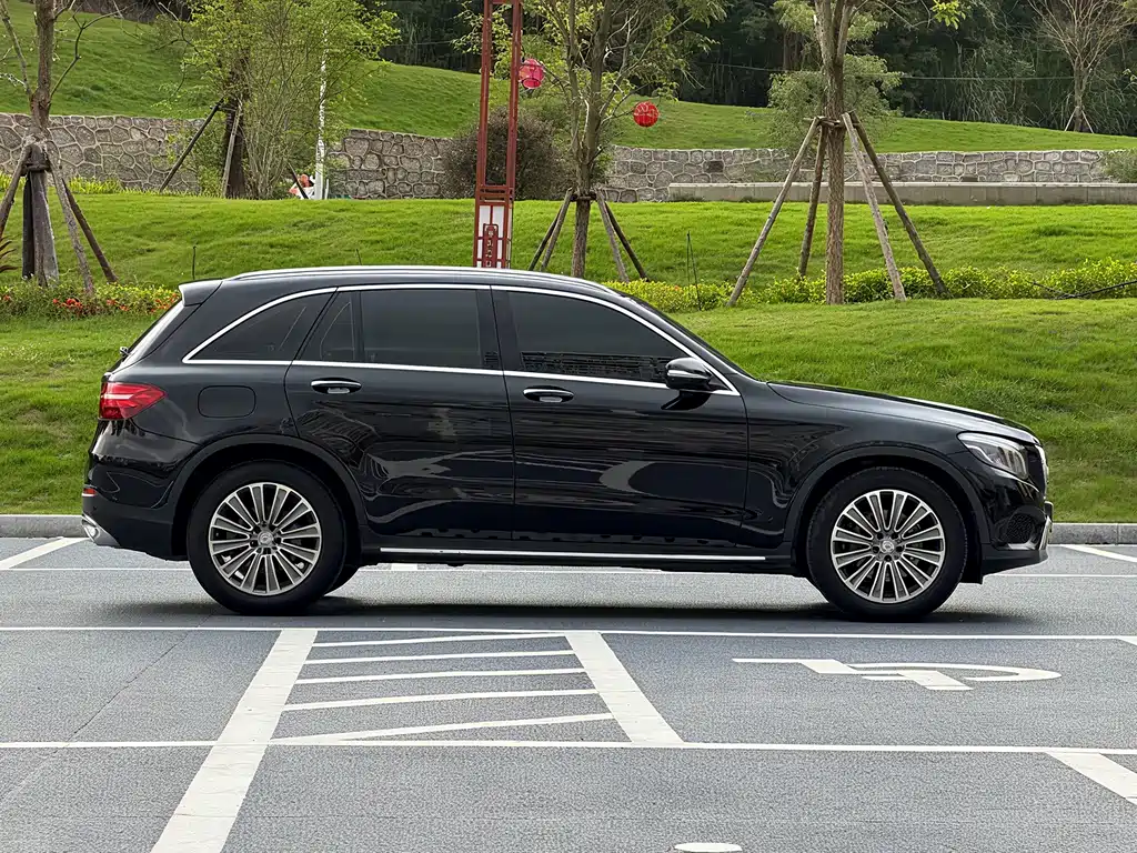 Mercedes-Benz GLC 2016