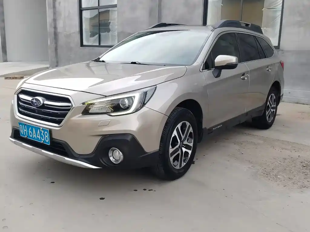 Subaru Outback 2020 — фото 1