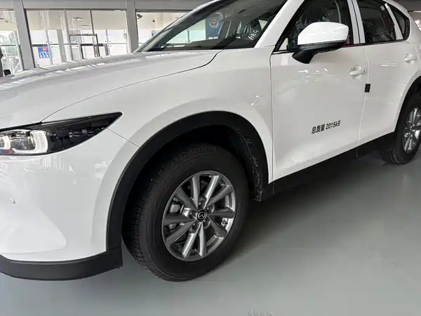 Mazda CX-5 2025