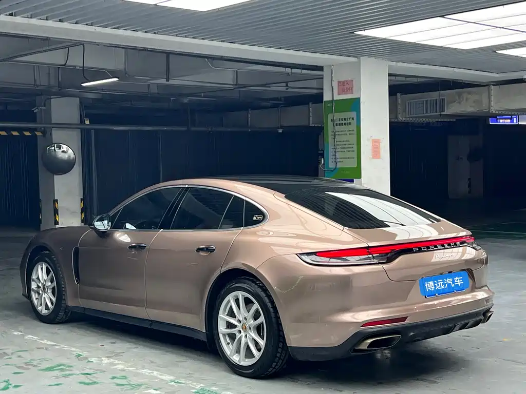 Porsche Panamera 2021 — фото 9