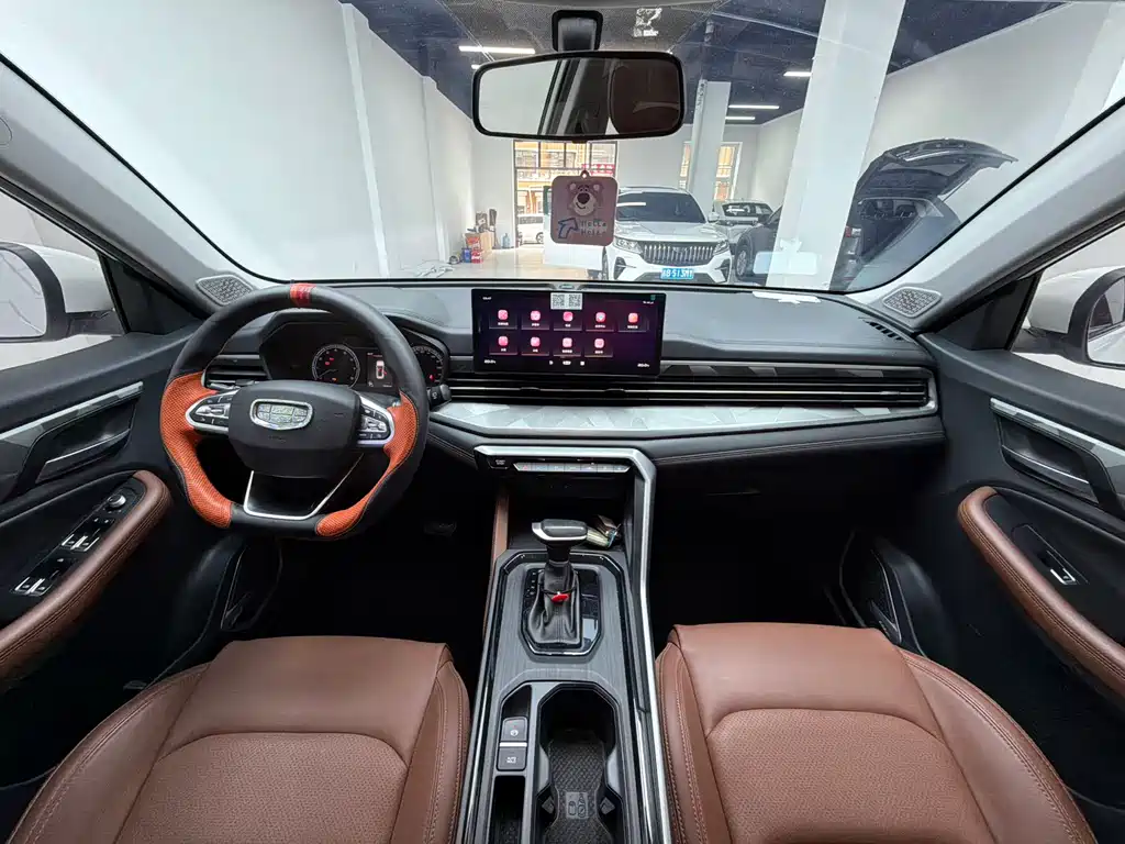 Geely Vision X6 2022 — фото 13