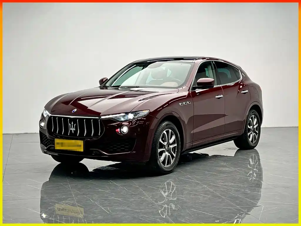 Maserati Levante 2018 — фото 1