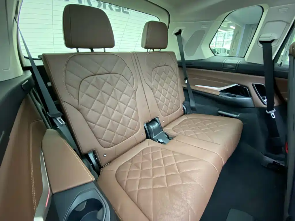 BMW X7 2023 — фото 11