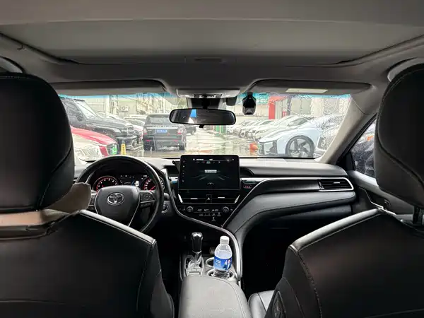 Toyota Camry 2022