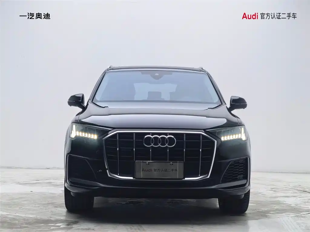 Audi Q7 2023 — фото 2