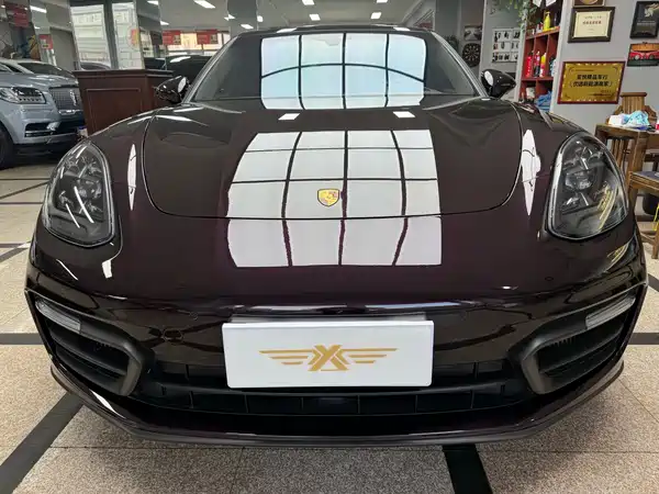 Porsche Panamera 2022