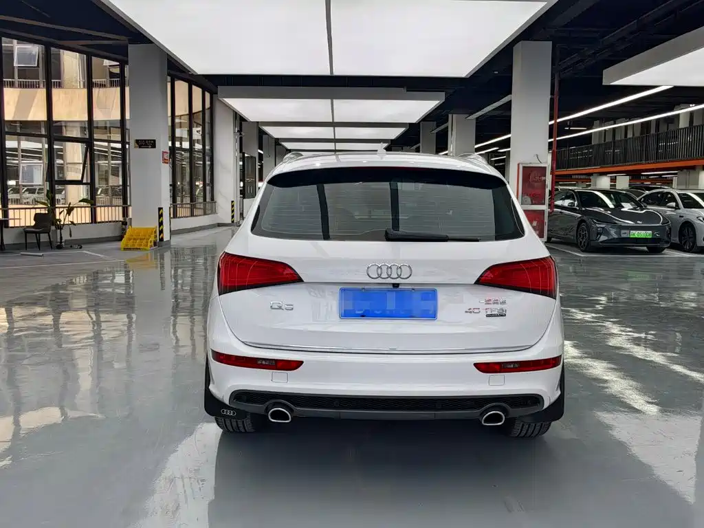 Audi Q5 2018 — фото 14