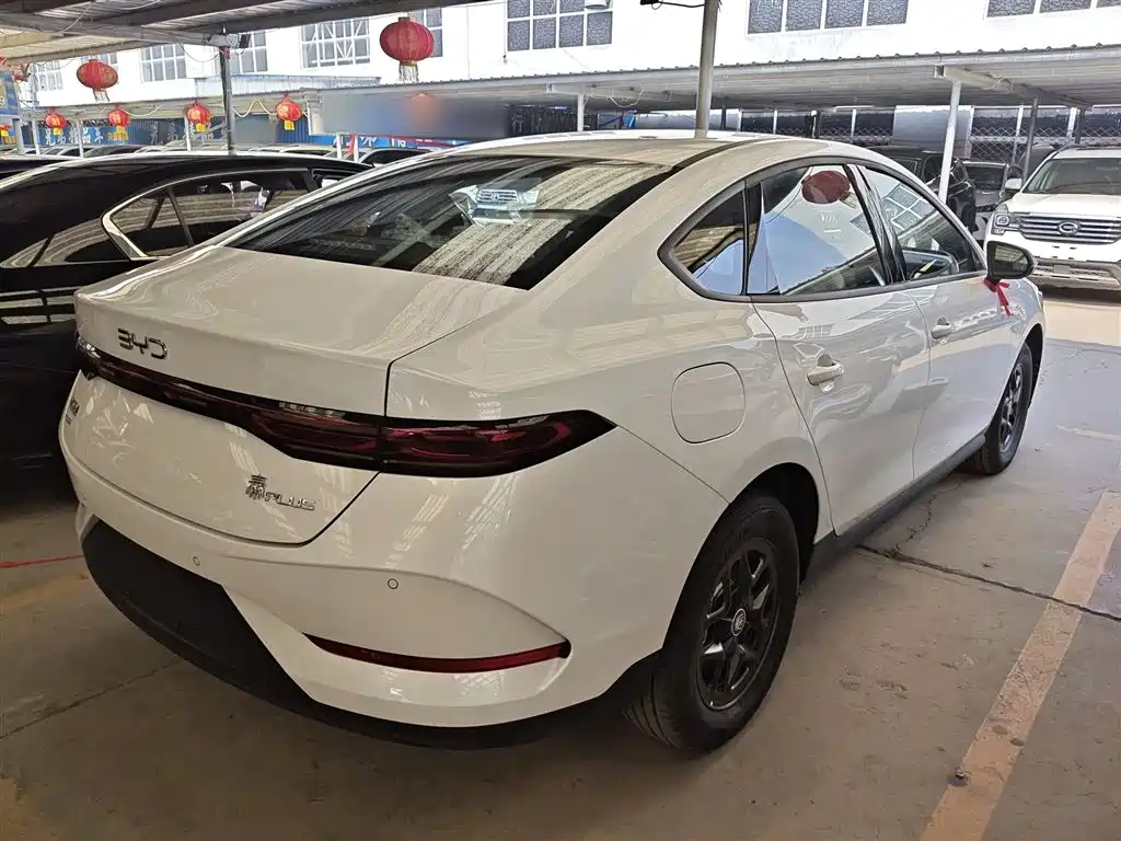 BYD Qin PLUS 2026 — фото 7