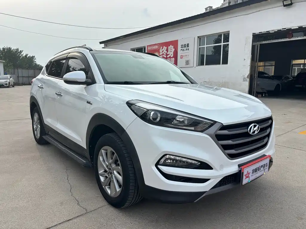 Hyundai Tucson 2016 — фото 3