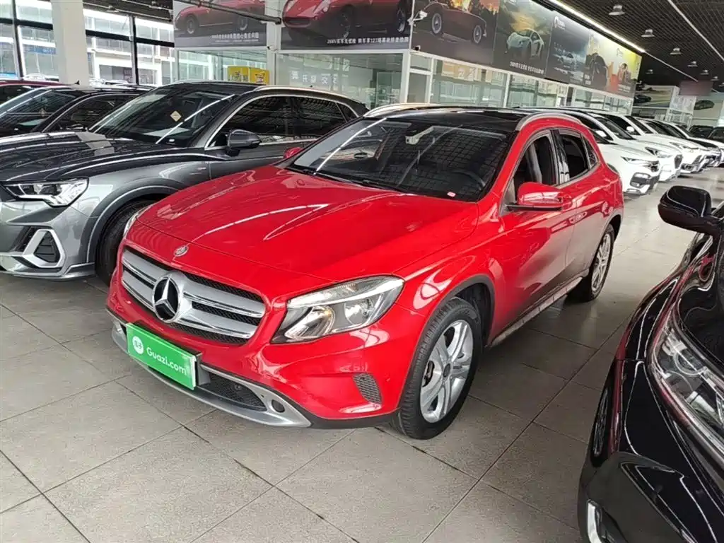 Mercedes-Benz GLA 2016 — фото 1