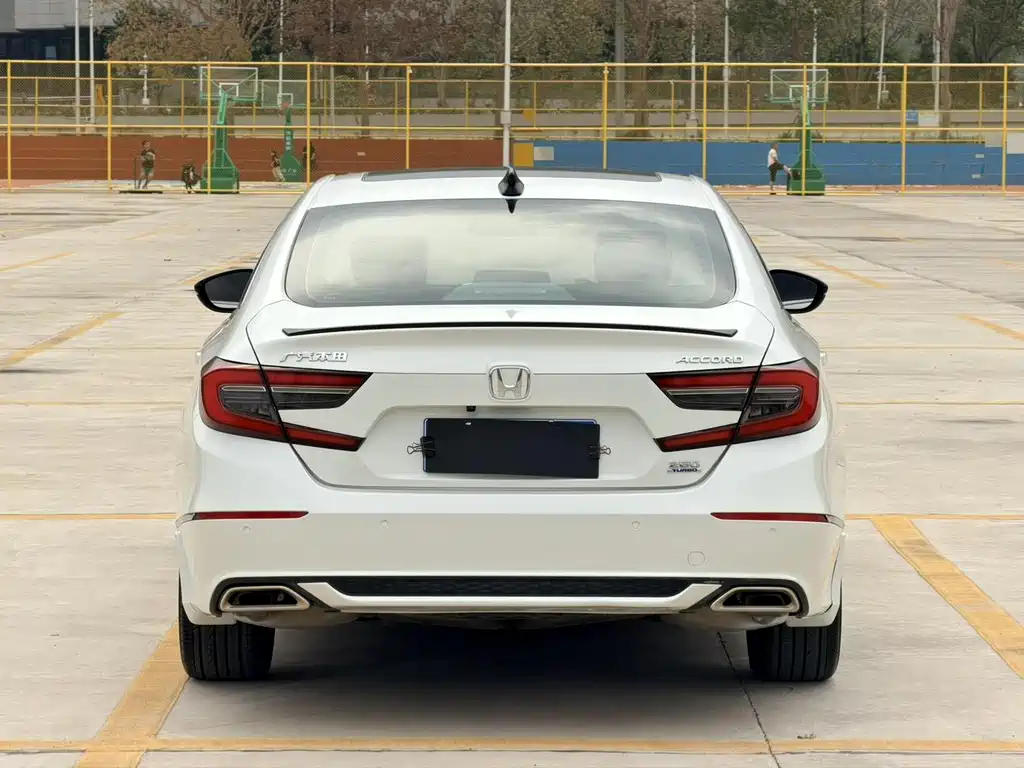Honda Accord 2022 — фото 4