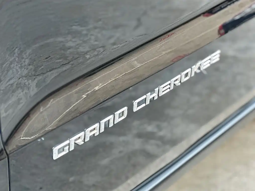 Jeep Grand Cherokee 2014 — фото 21