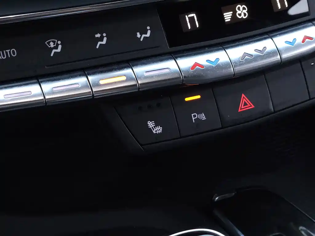 Cadillac CT5 2021 — фото 15