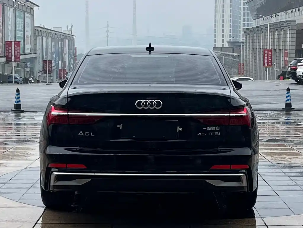 Audi A6L 2023 — фото 5