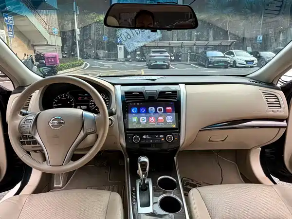 Nissan Teana 2014