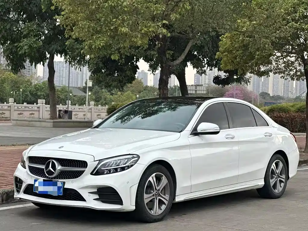 Mercedes-Benz C-Class 2020 — фото 1