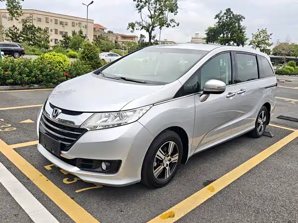 Honda Odyssey 2015