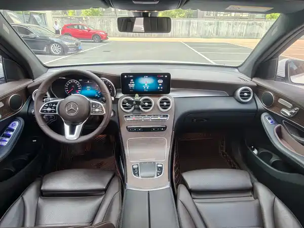 Mercedes-Benz GLC 2022