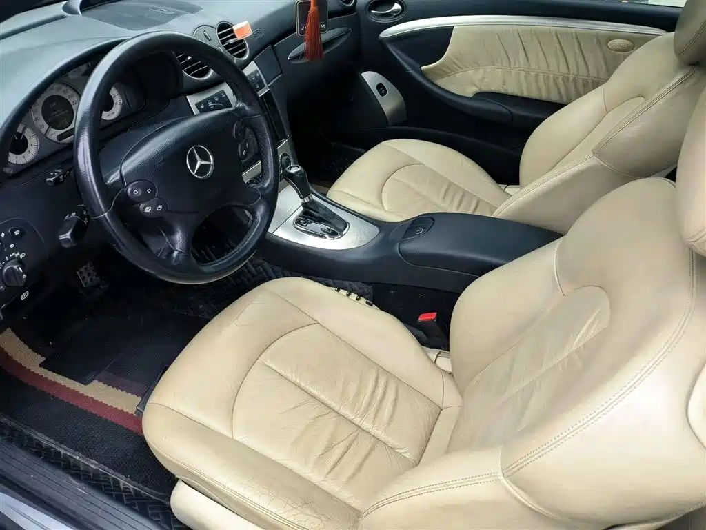 Mercedes-Benz CLK-Class 2008 — фото 4