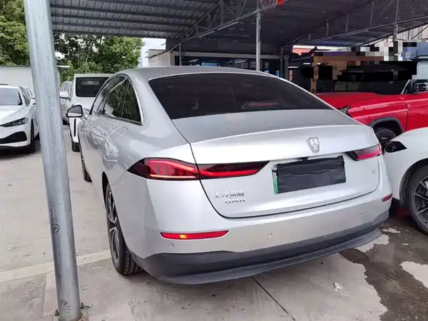 Roewe D7 2025