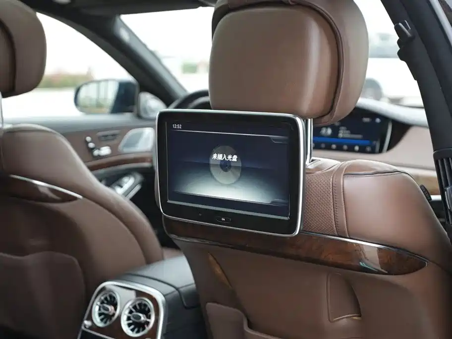 Mercedes-Benz S-Class AMG 2015 — фото 13