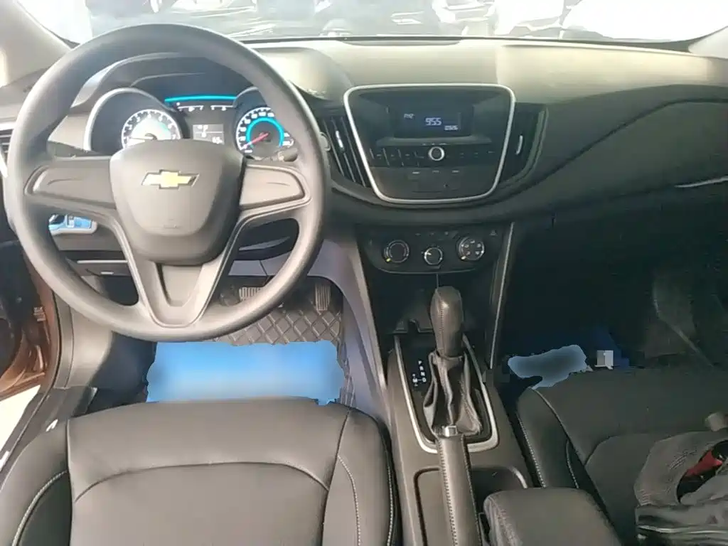Chevrolet Cavalier 2019 — фото 10