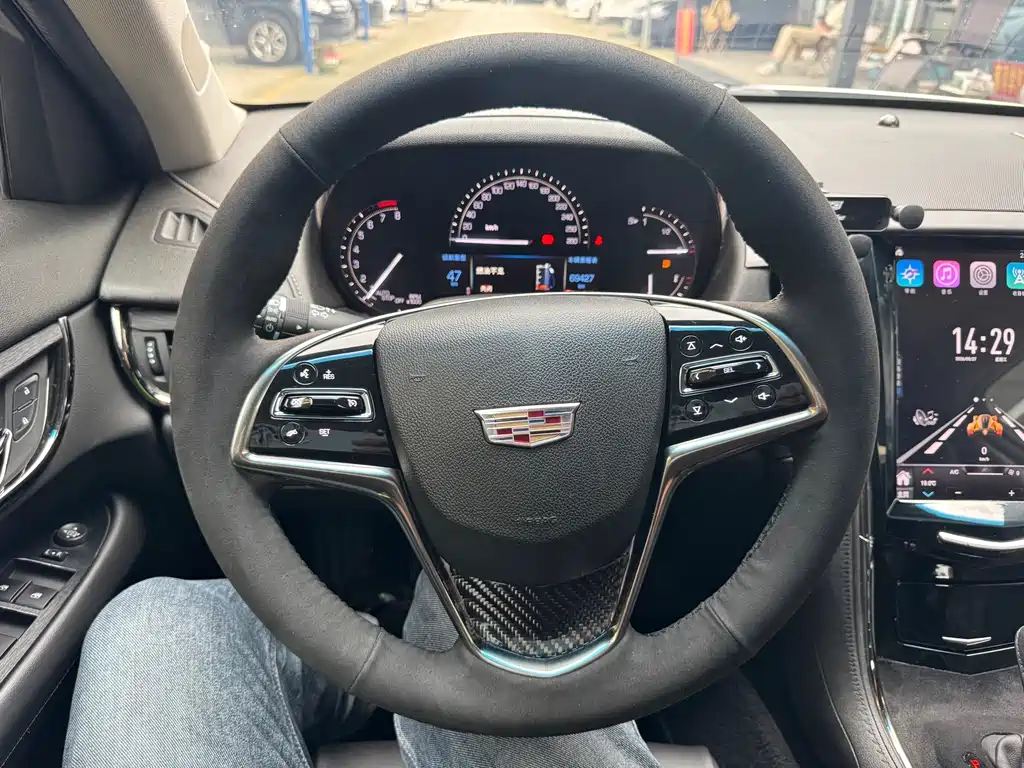 Cadillac ATS-L 2019 — фото 11