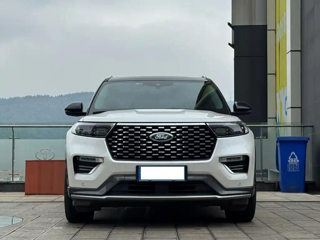 Ford Explorer 2020 — фото 2