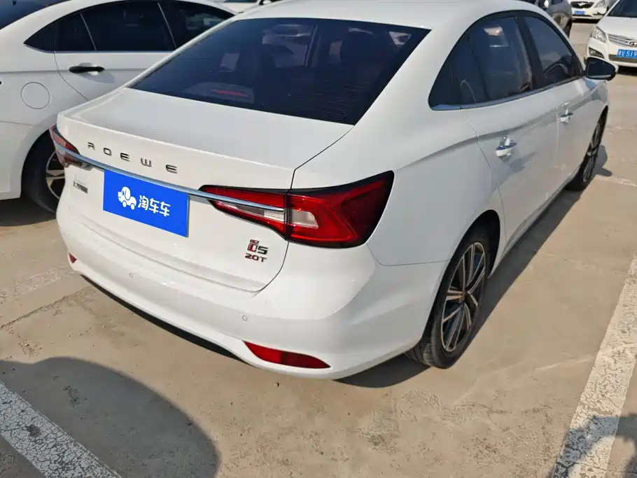 Roewe i5 2019
