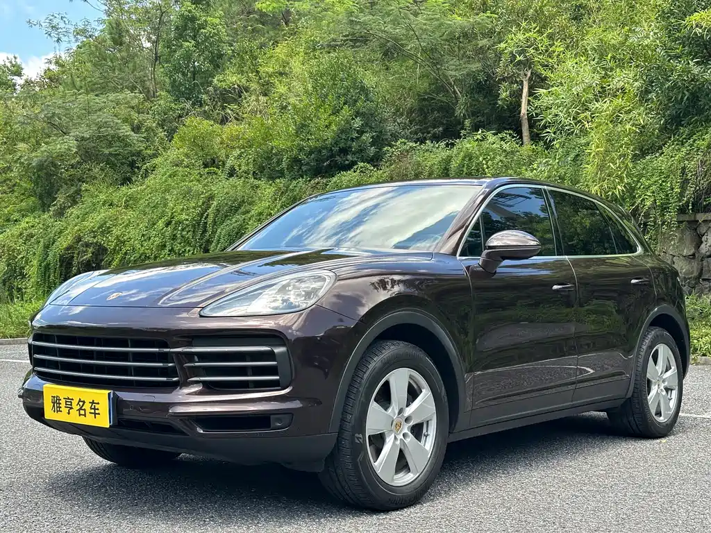Porsche Cayenne 2018 — фото 1