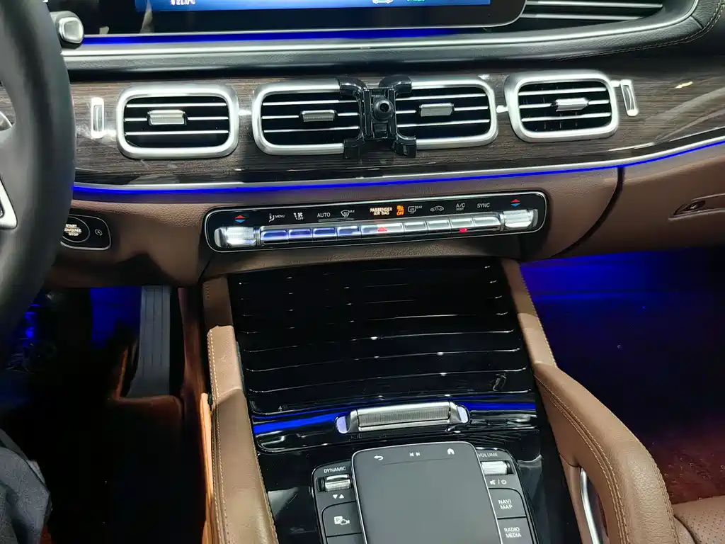 Mercedes-Benz GLE 2025 — фото 15
