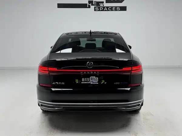 Volkswagen Passat Plug-In Hybrid 2022